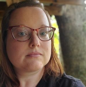 Meet your Posher, Bethany